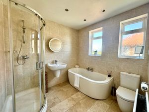 Photo 14- click for photo gallery